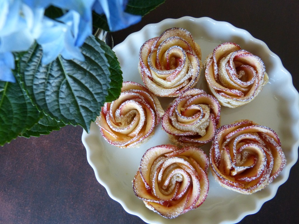 Roses feuilletées de&nbsp;pommes