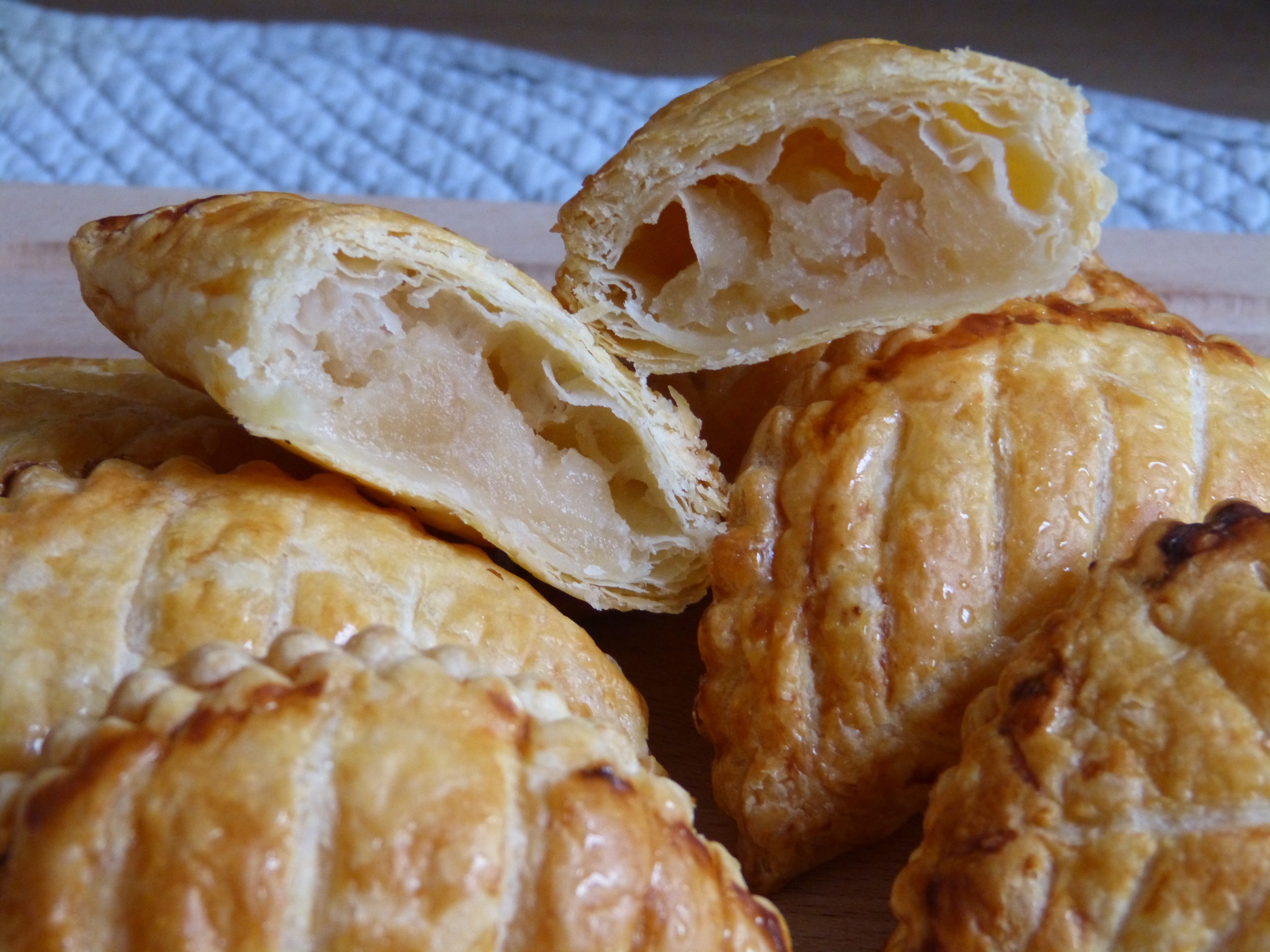 chaussons_aux_pommes1