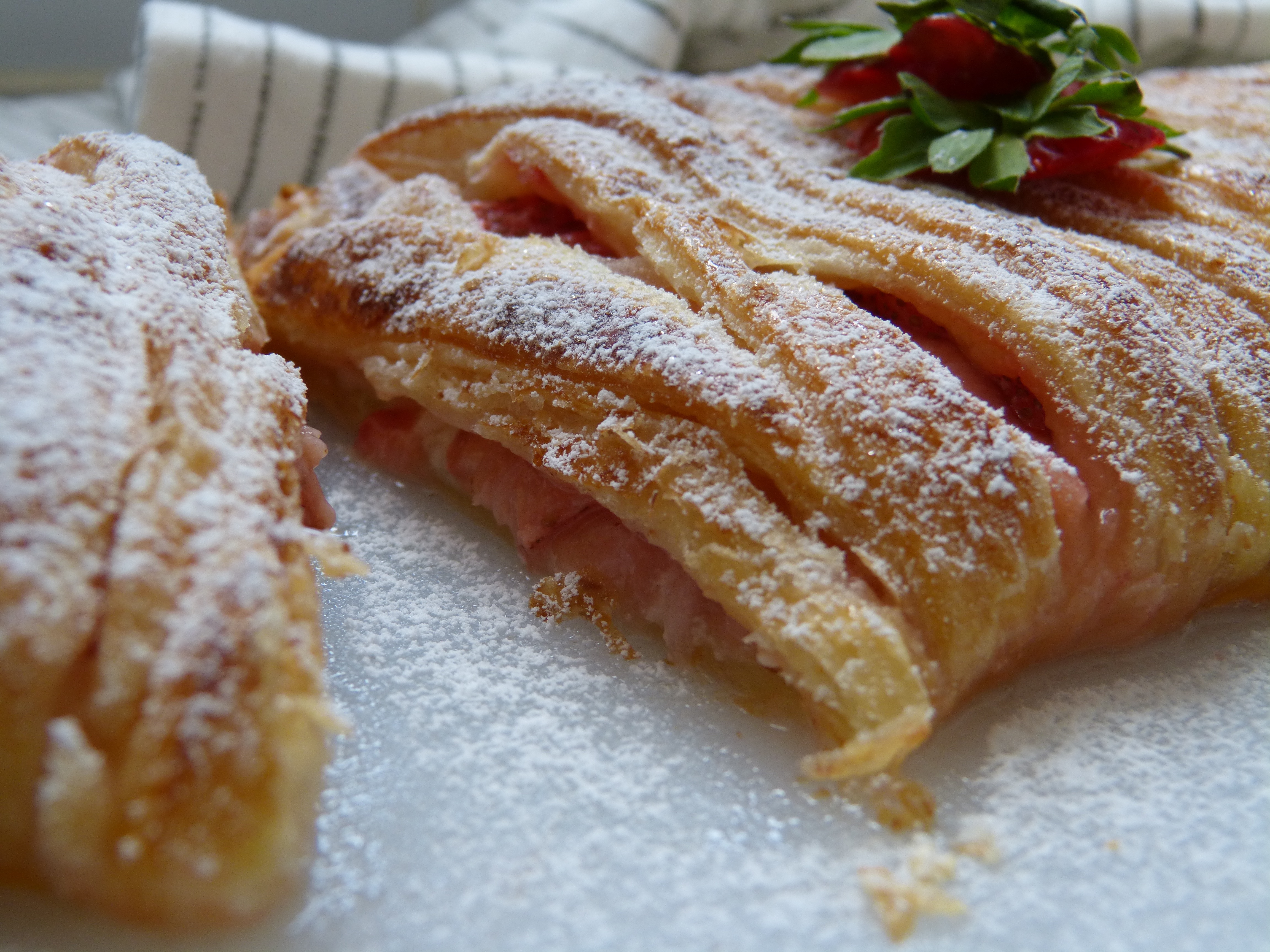 pain_feuilletee_danois_fraises_mascarpone