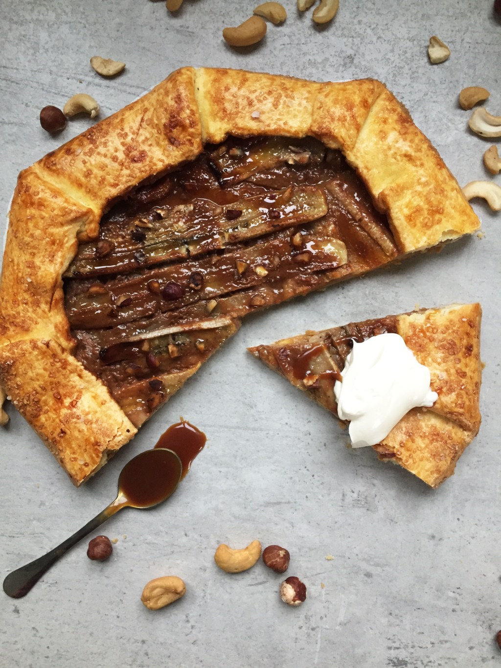 Tarte rustique aux bananes et&nbsp;caramel