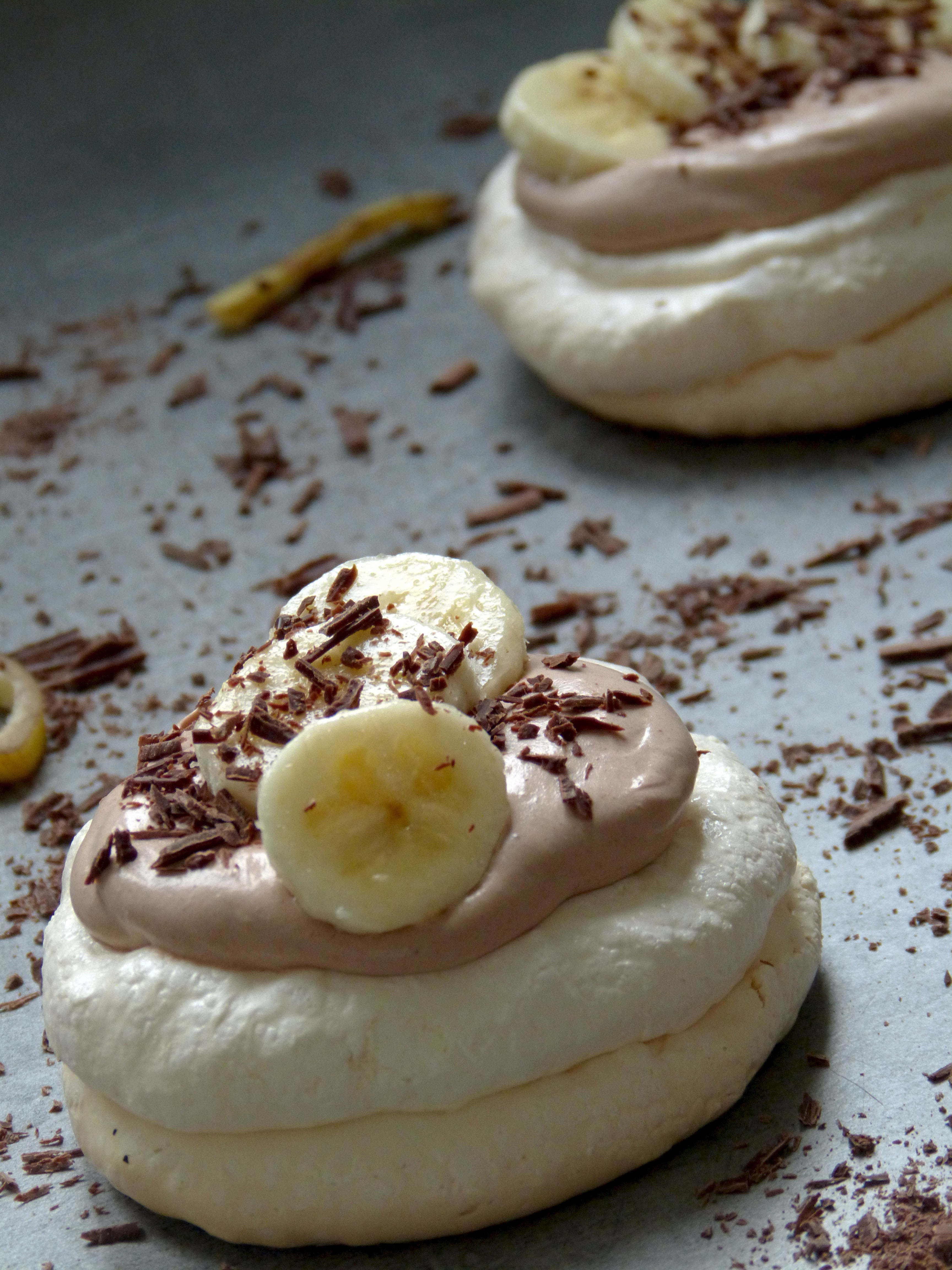 pavlova_bananes_chocolat_noir