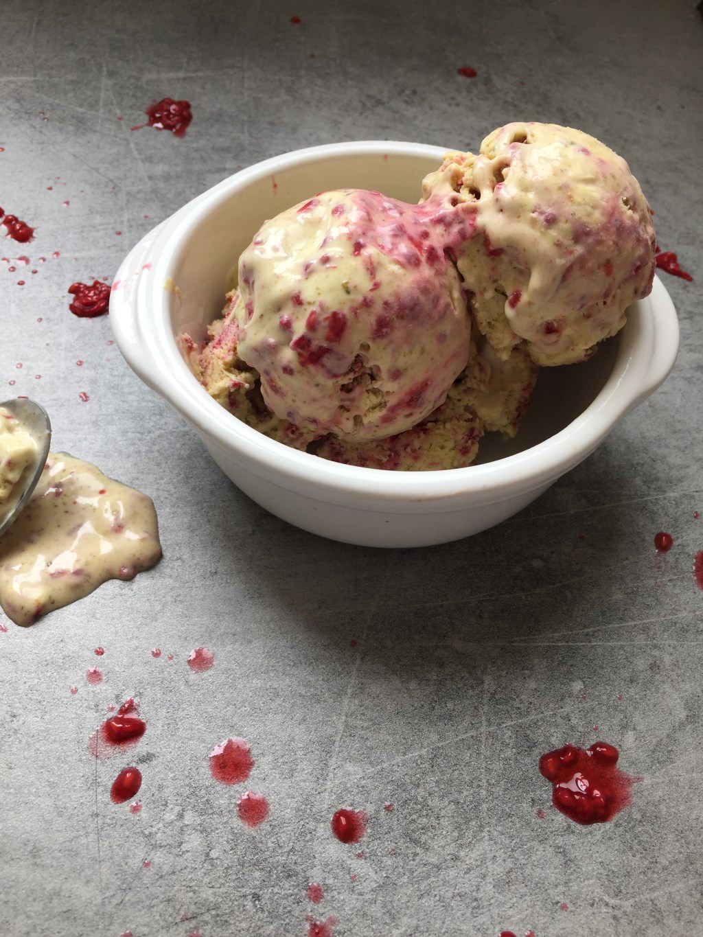 Glace pistache et framboises (sans&nbsp;machine)