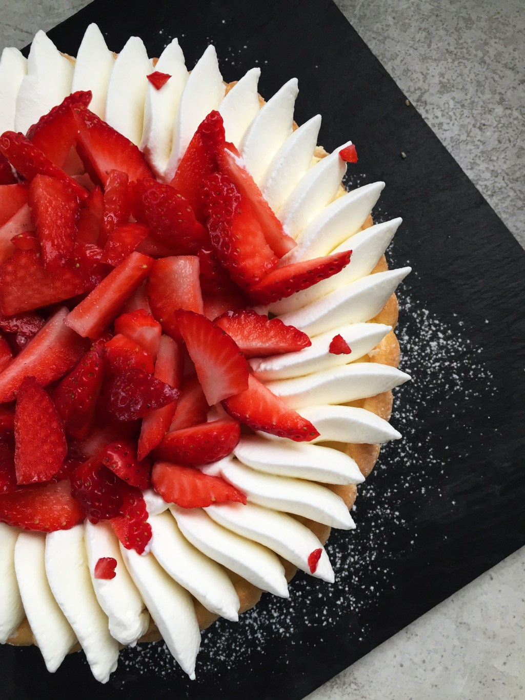 Charlotte aux fraises et&nbsp;vanille