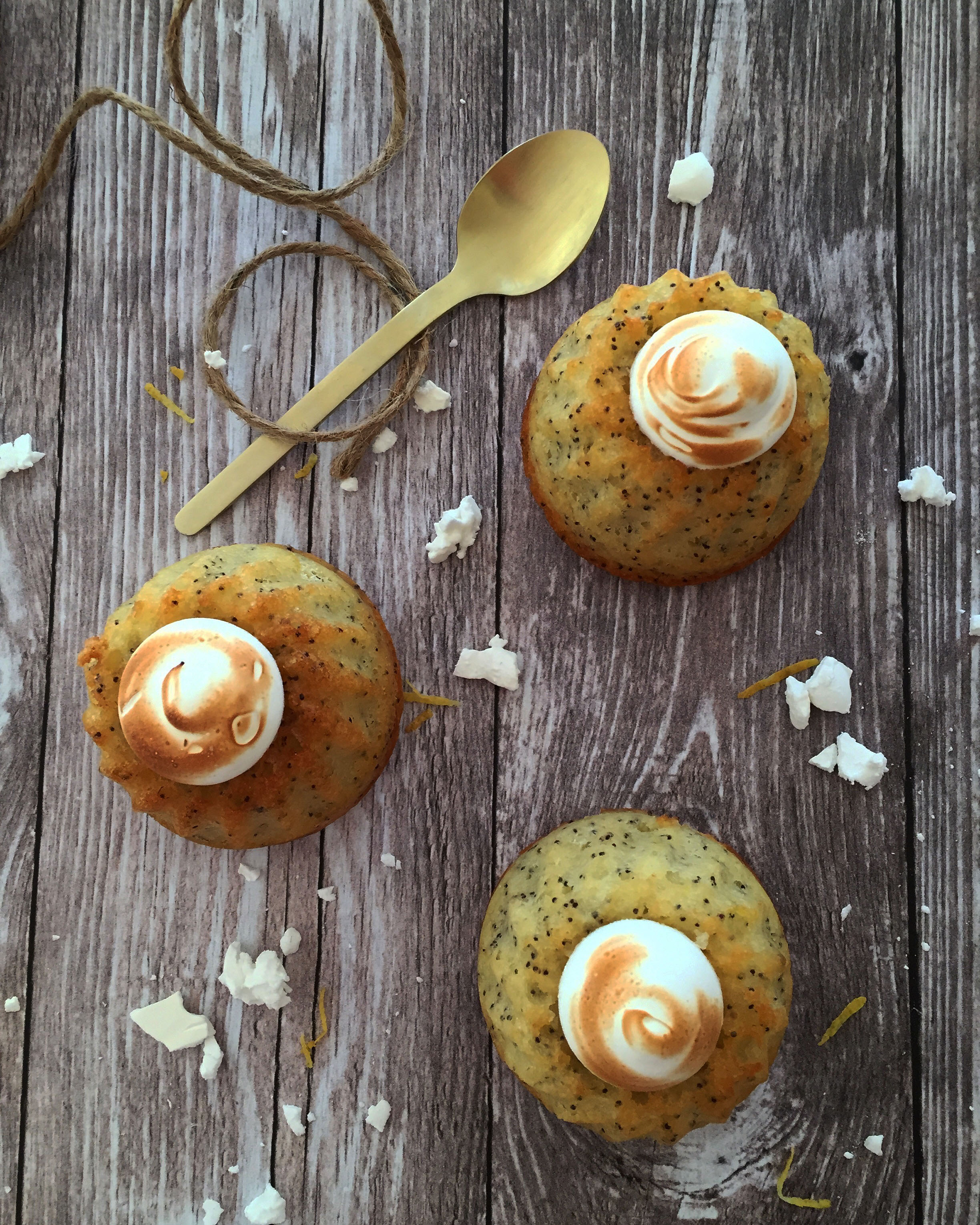 bundt_cake_meringue_pavot_citron