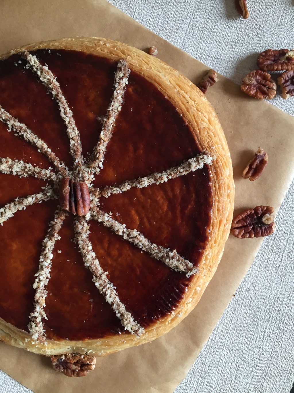 Galette des rois à la vanille et noix de&nbsp;pécan