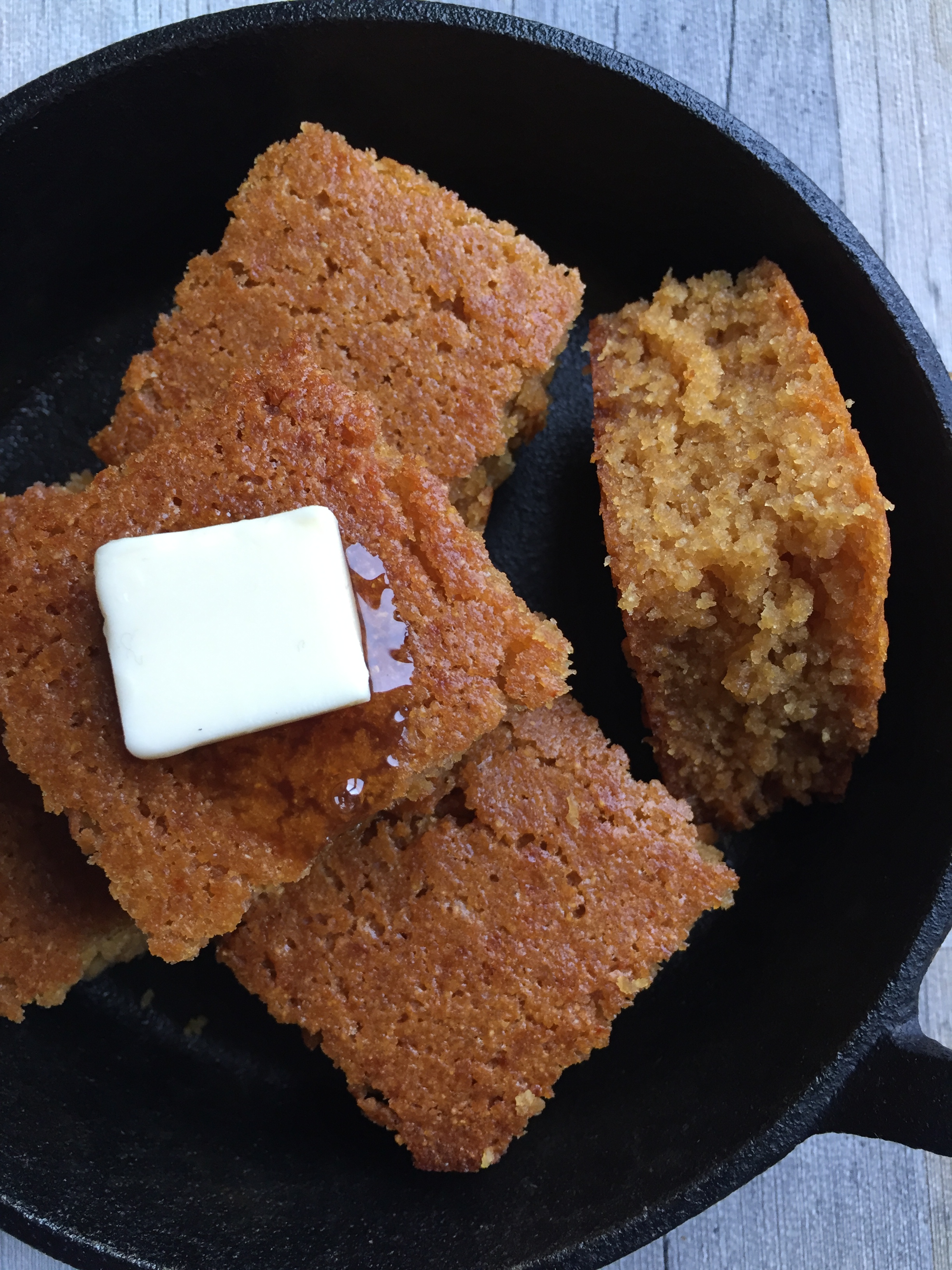 corn-bread-pain