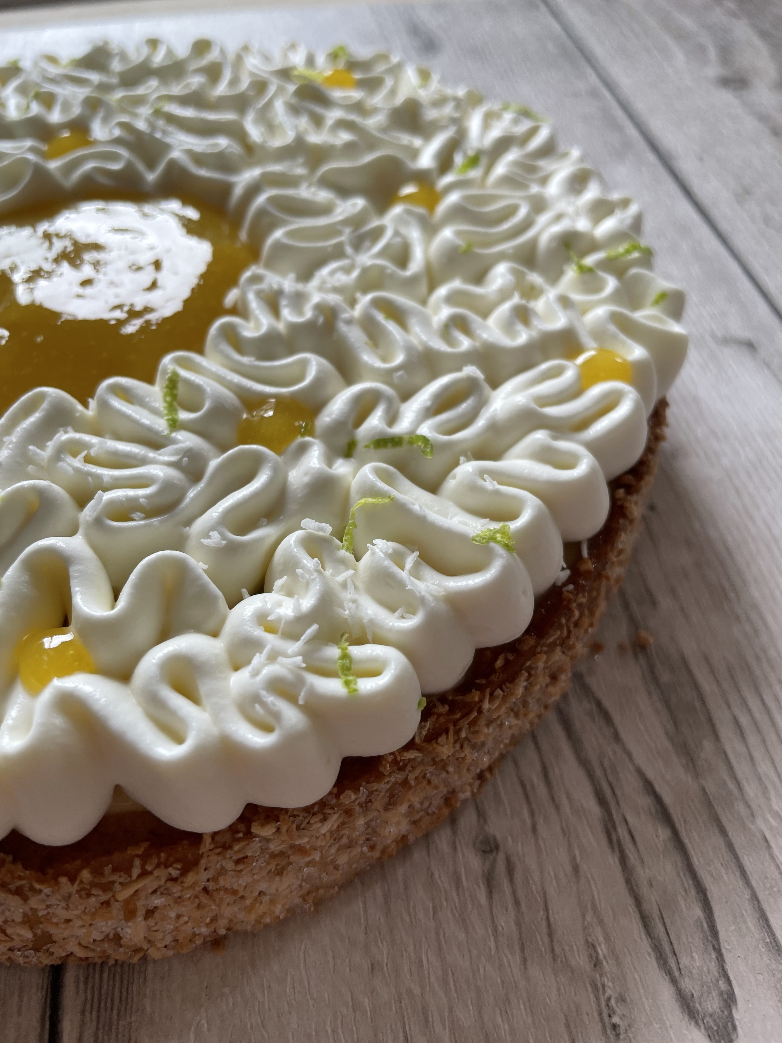 tarte-kalamansi-et-noix-de-coco